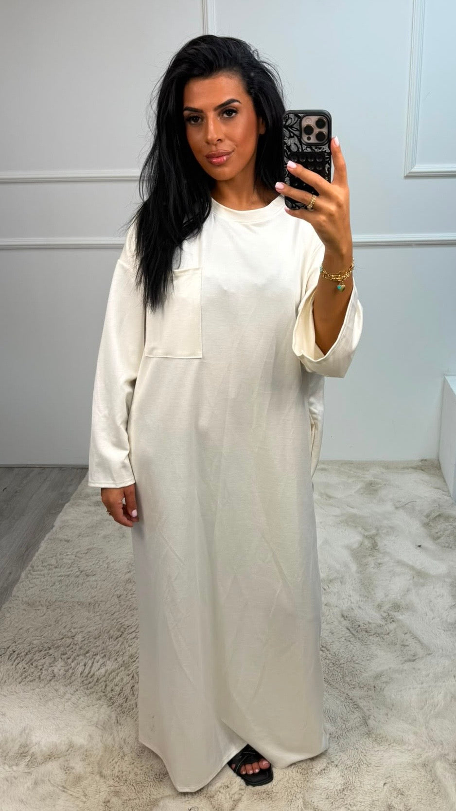 Mariam Modest Zak Abaya