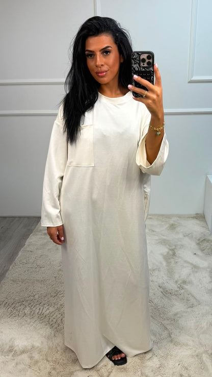 Mariam Modest Zak Abaya