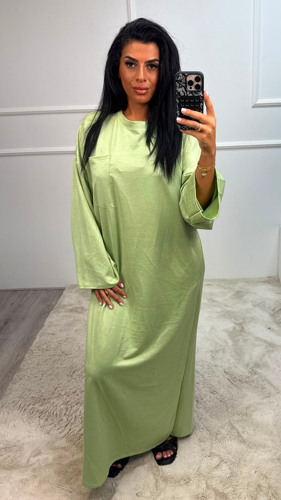 Mariam Modest Zak Abaya