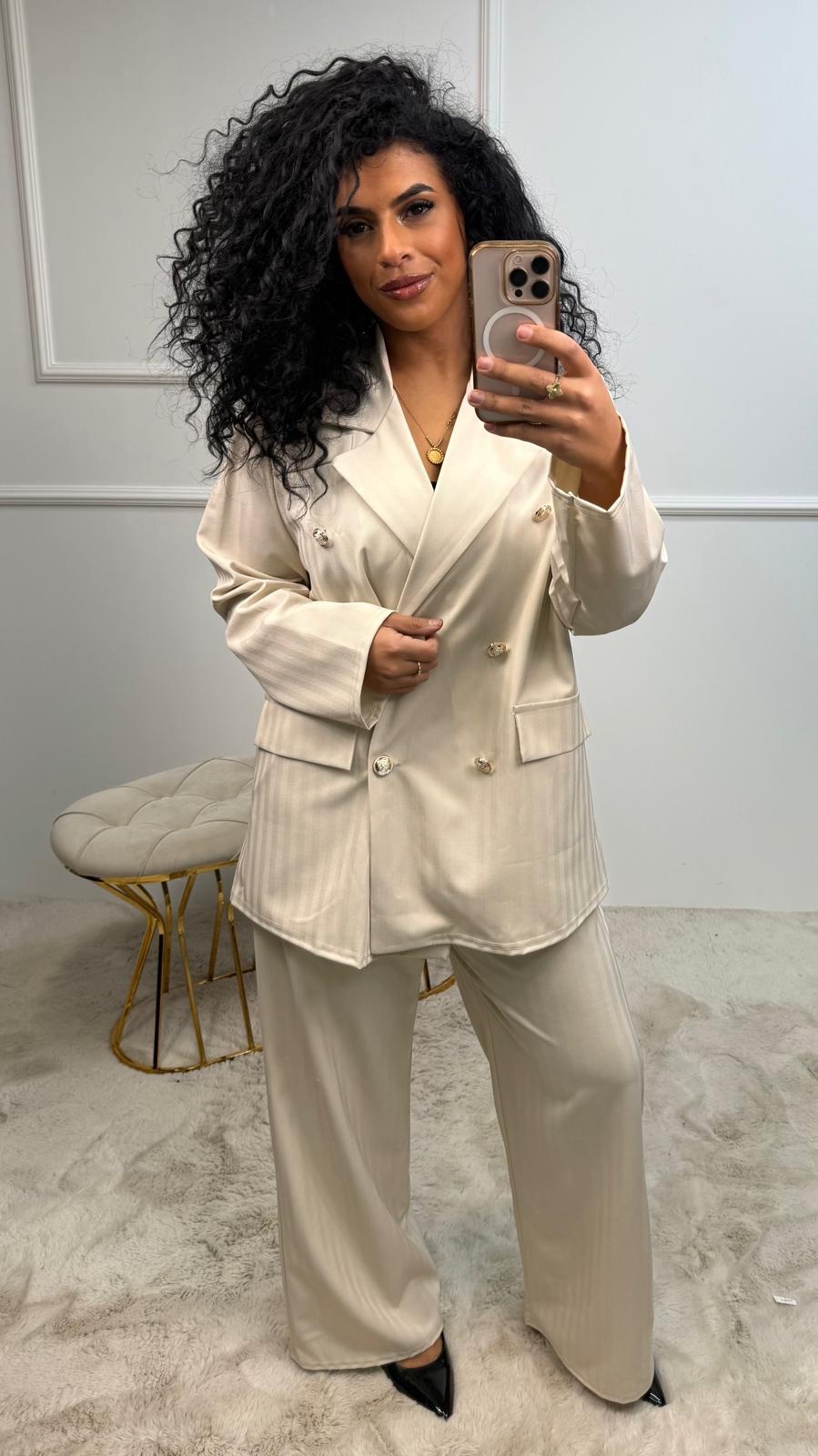 1773c971-f1e9-4e4c-a511-8b97d6addbed