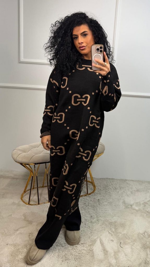 Bescheiden Luxe Jurken